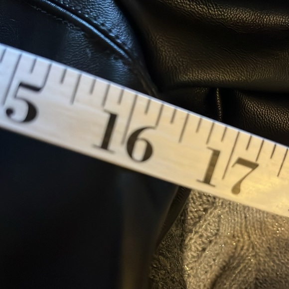 NWT! Women’s Faux Black Leather Dress. Short Sleeve. Size Large. One Clothing - Picture 7 of 11